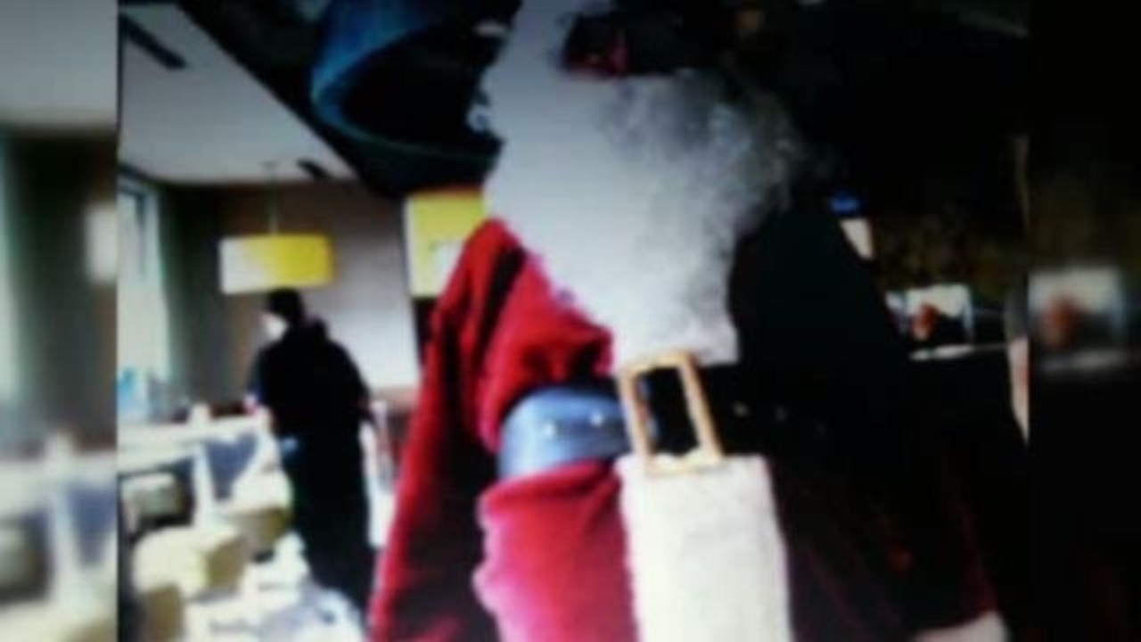 Sex offender Santa Claus detained in Baytown