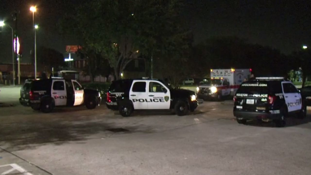 Police suspect 2 separate shootings are... - KPRC Houston