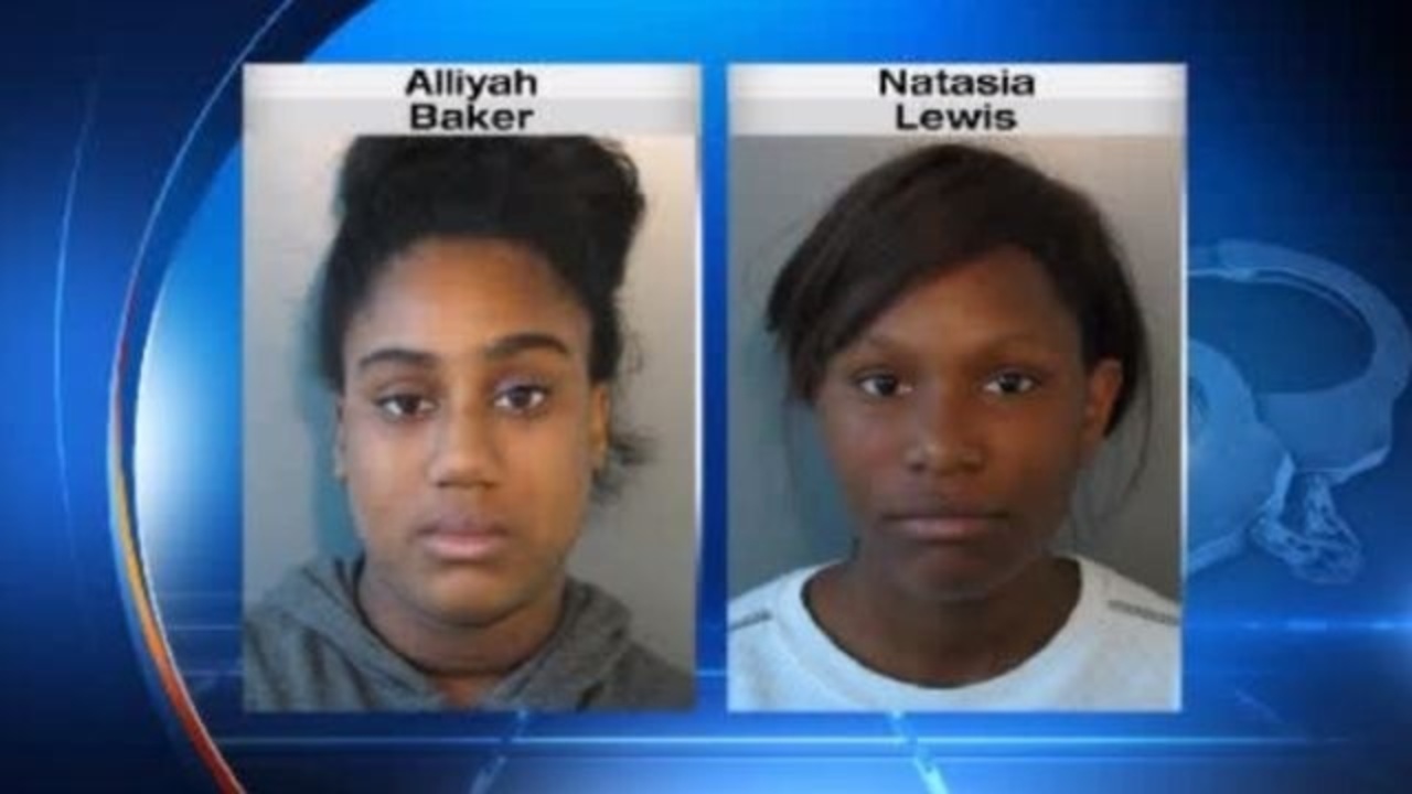 2 worthing high school female students accused of beating worthing high school houston