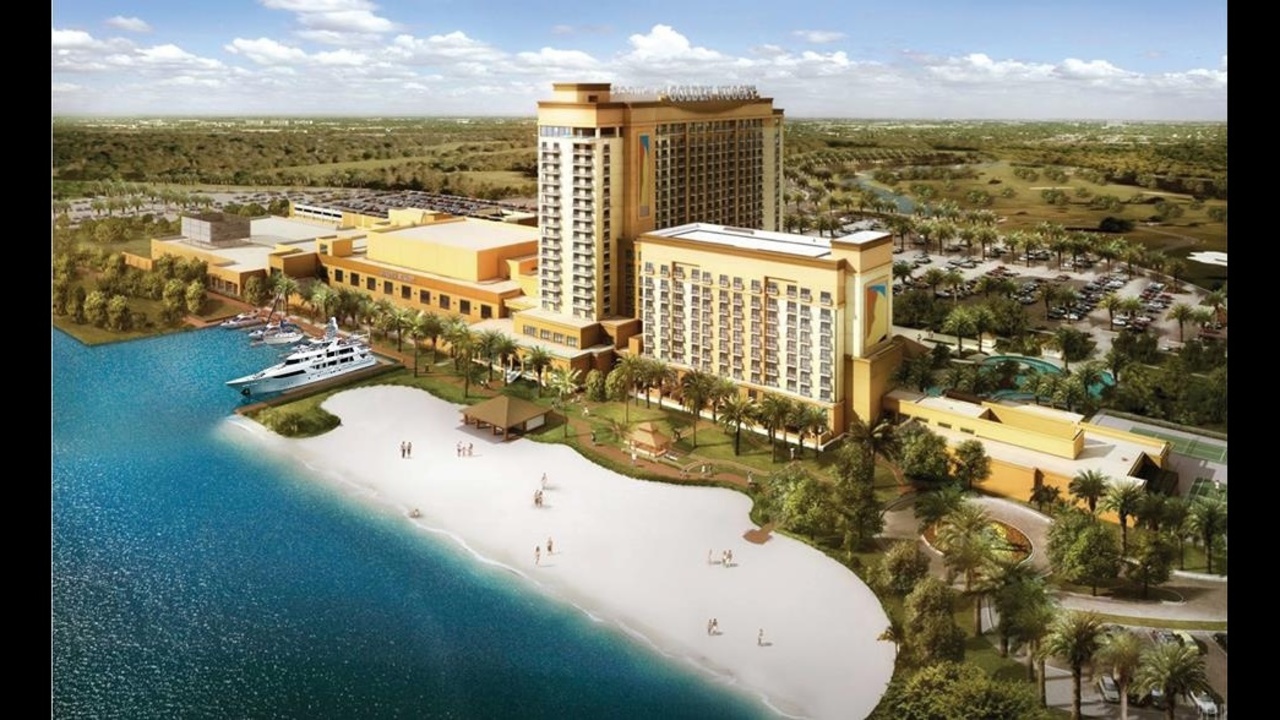 Local 2 gets exclusive look at Fertitta's new Lake Charles casino