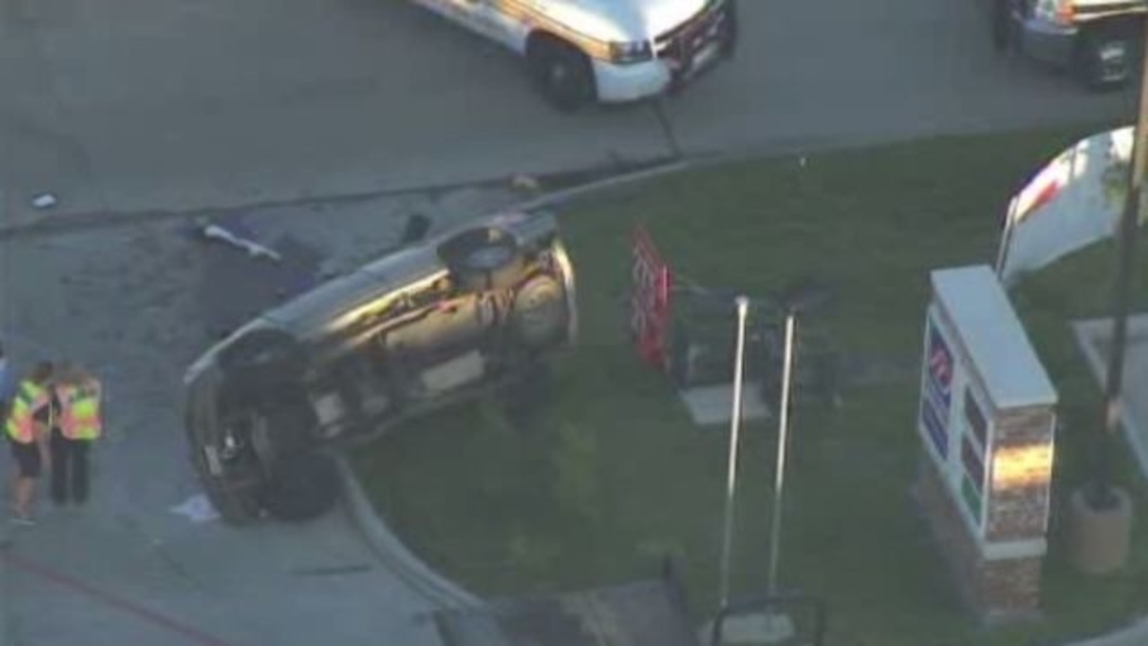 1 dead, 1 injured after crash in Katy area