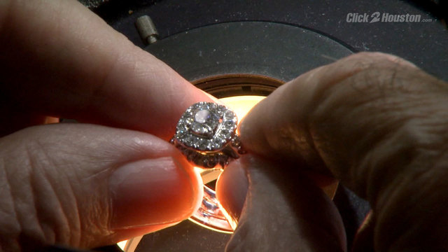 Kay Jewelers Accused Of Swing Diamonds With Fakes
