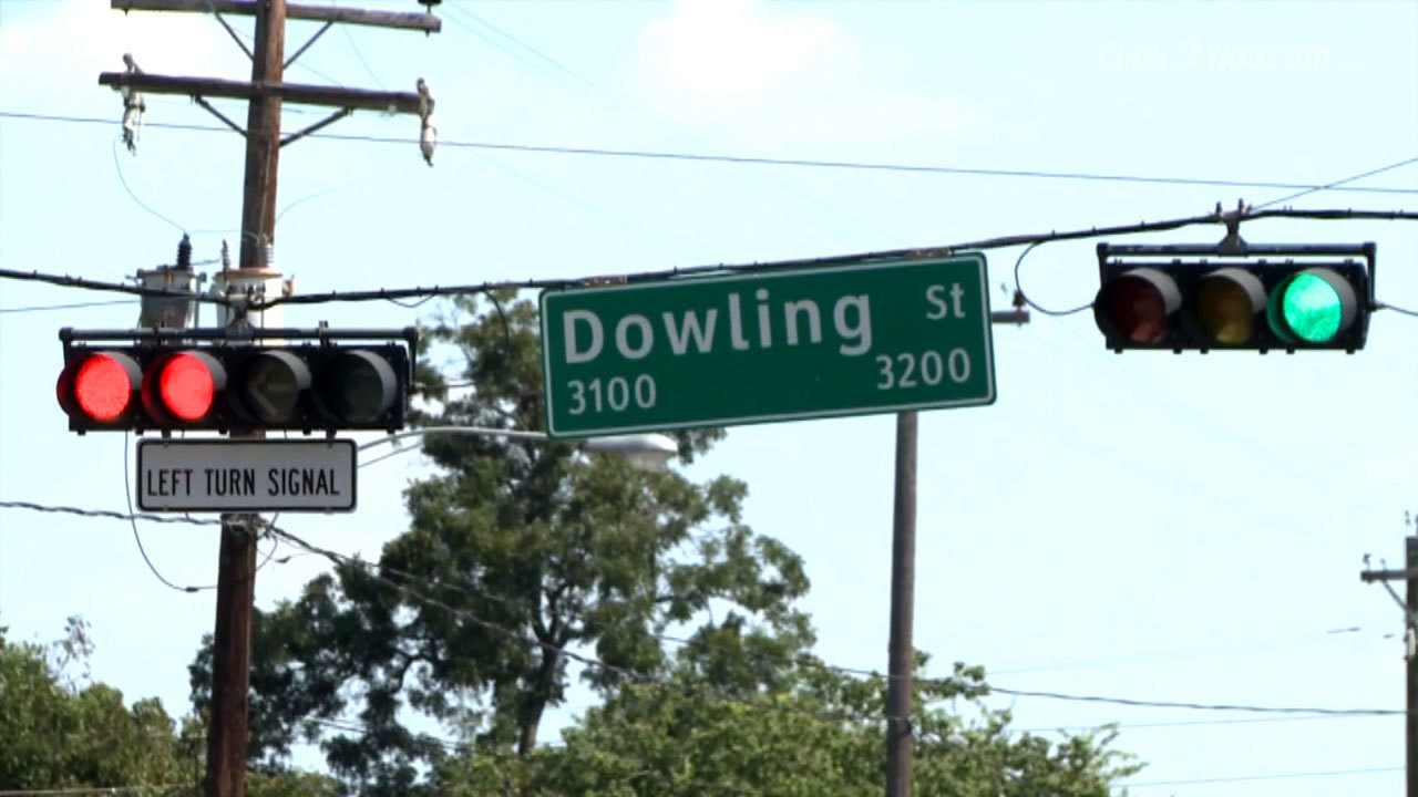 Council to vote on name change for Dowling Street next week