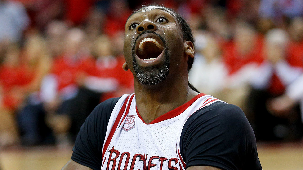 Rockets Center Nene Fined 15 000 For Spurs Shoving Match