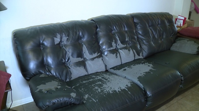 Consumer Expert Amy Davis Gets Full Refund For Customer With Video Thumbnail For Consumer Expert Amy Davis Gets Full Refund Customer With Flaky Furniture