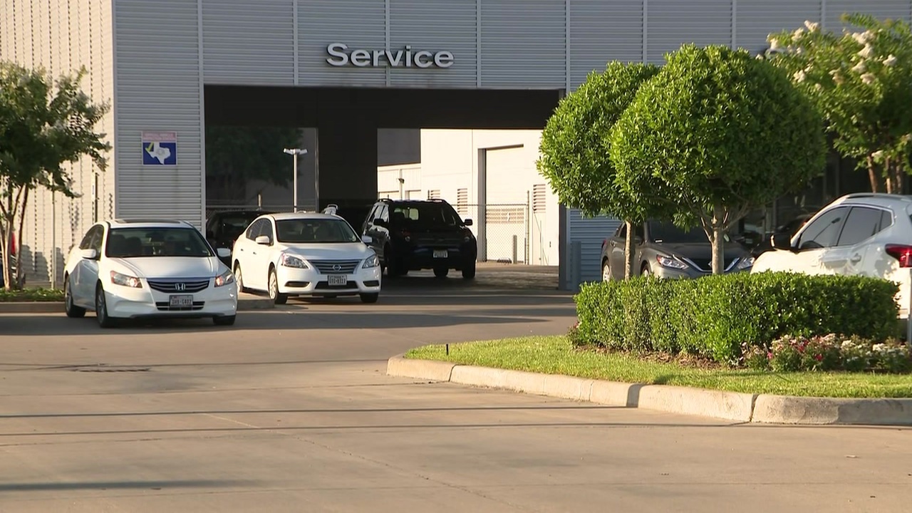 Nissan Dealership Houston >> Cars stolen from west Harris County dealership after oil... Nissan Dealership Houston >> Cars stolen from west Harris County dealership after oil...
