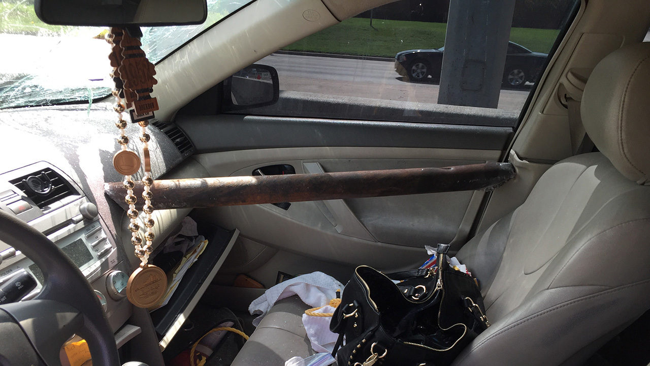 Unsecured towing hitch smashes through windshield on North...