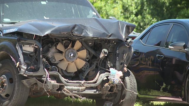 Houston tow company accused of deceiving drivers into costly auto repairs