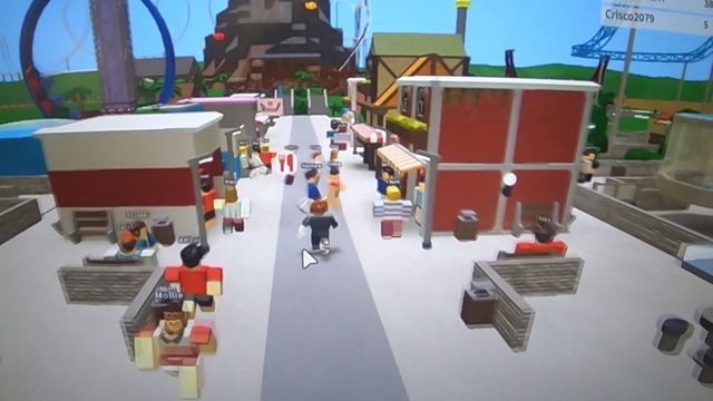 Young kids find pornographic images on free video game platform