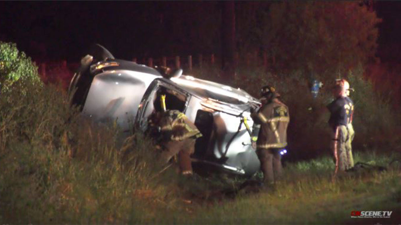 Woman killed after crashing vehicle during police chase in...